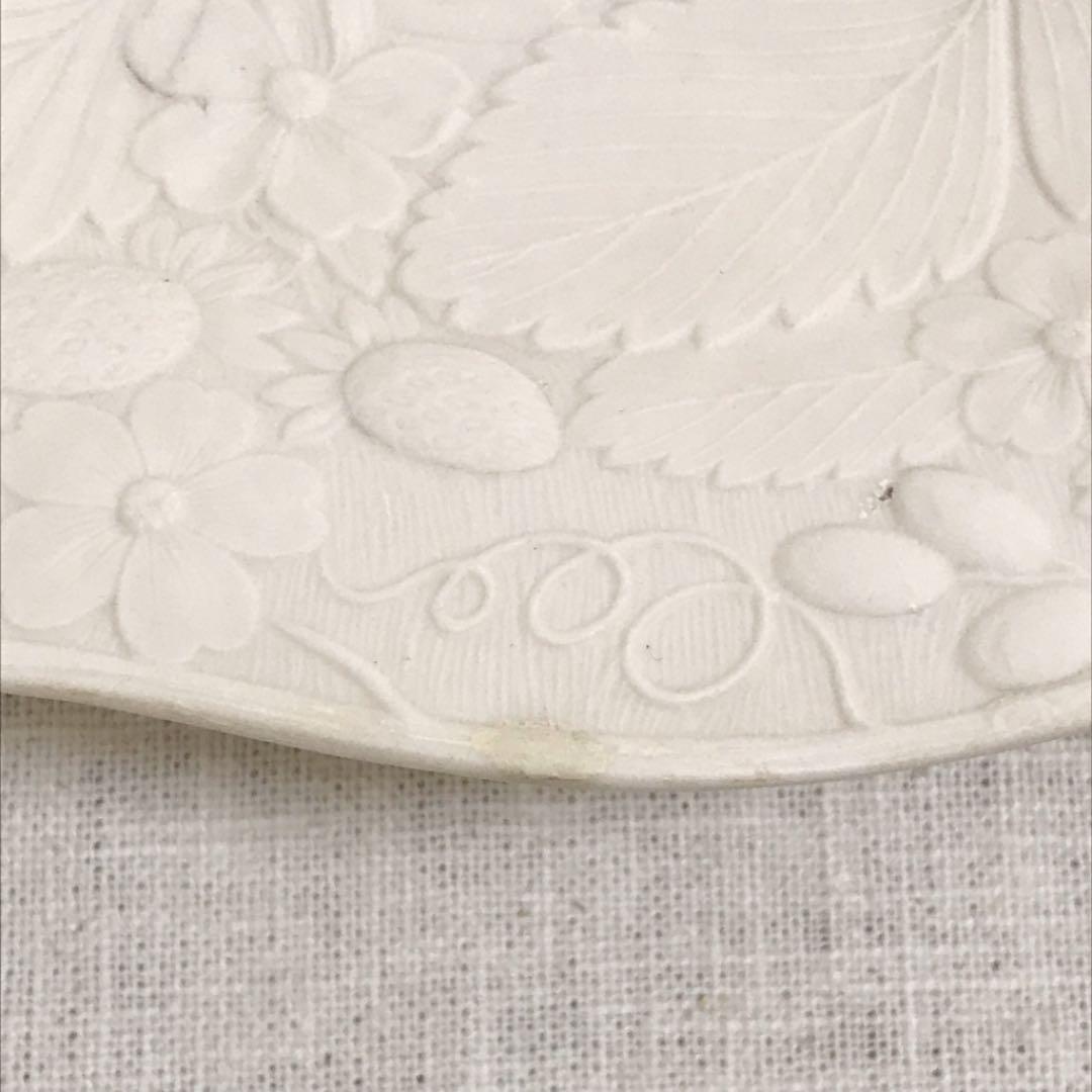 1851年 アンティーク クリームウエア エンボス レリーフ プレート 器