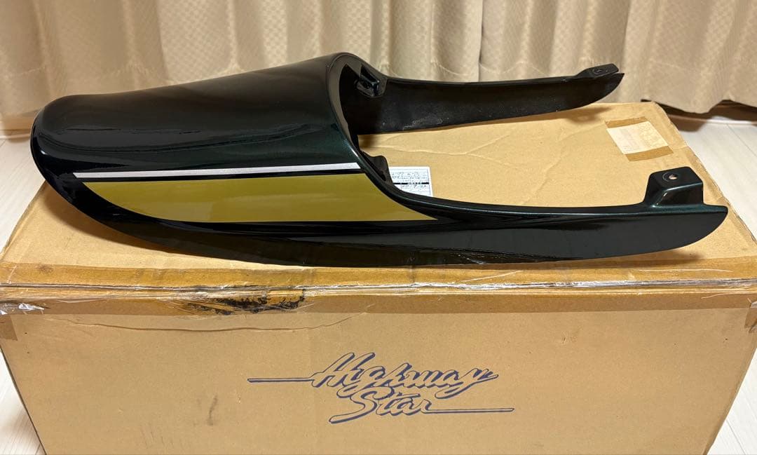 ゼファー750 z2 テールカウル 99年式