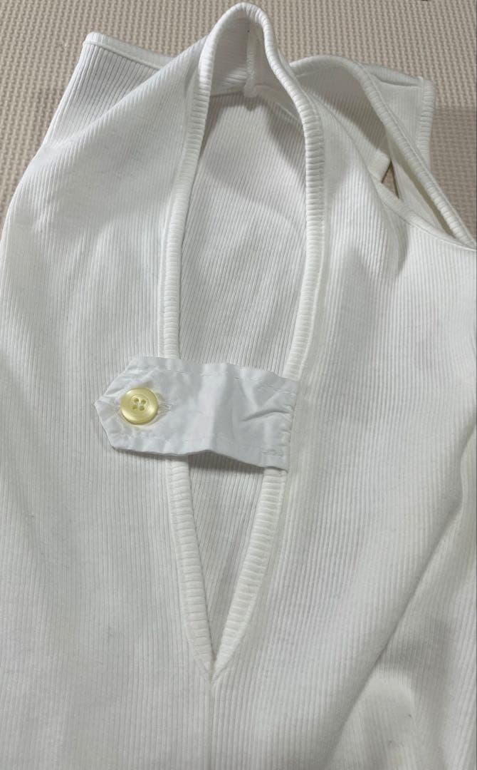 DIRK BIKKEMBERGS ダークビッケンバーグ　ボタン止めタンクトップ