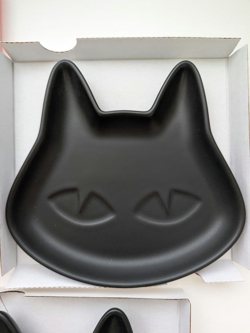 ル・クルーゼ ルクルーゼ ハロウィン ねこ プレート 2024年 マットブラック