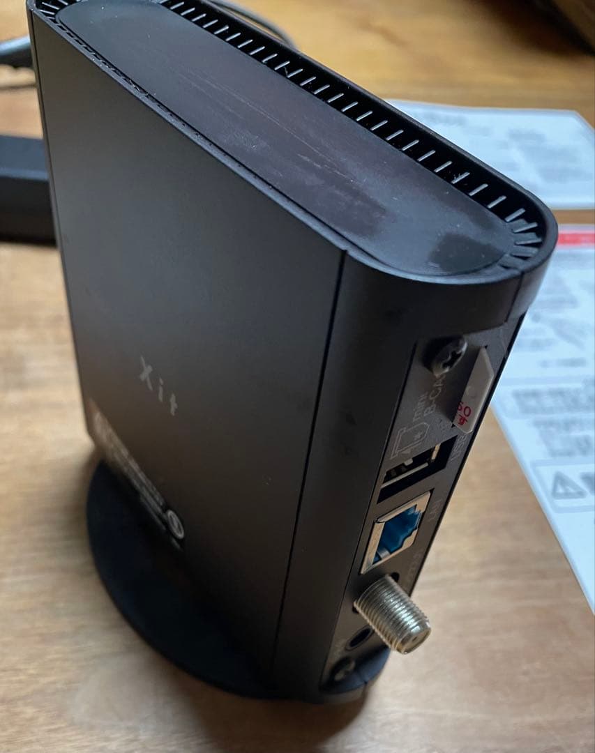 ワイヤレステレビチューナー　Xit Airbox110W、ケーブル