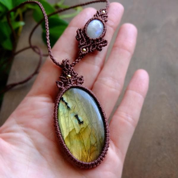 ラブラドライト・ムーンストーン　天然石マクラメ編みペンダントネックレス 3437