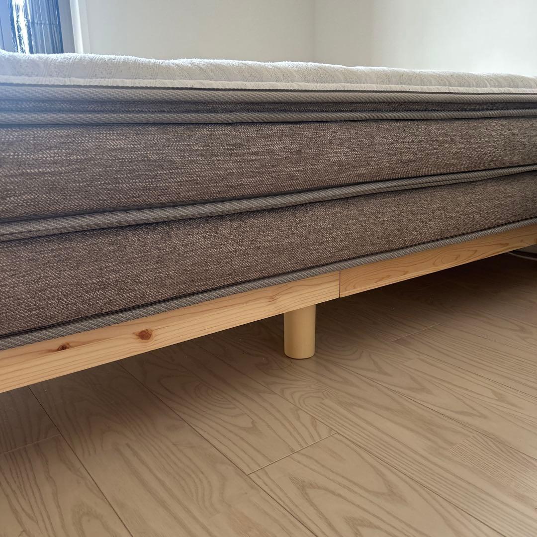 ニトリ　セミダブルマットレス　(Nスリープ　プレミアムP2-02CR VH)