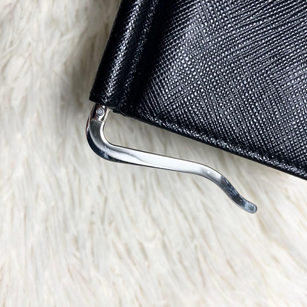 【新品同様】 プラダ マネークリップ サフィアーノ 三角ロゴ IC搭載