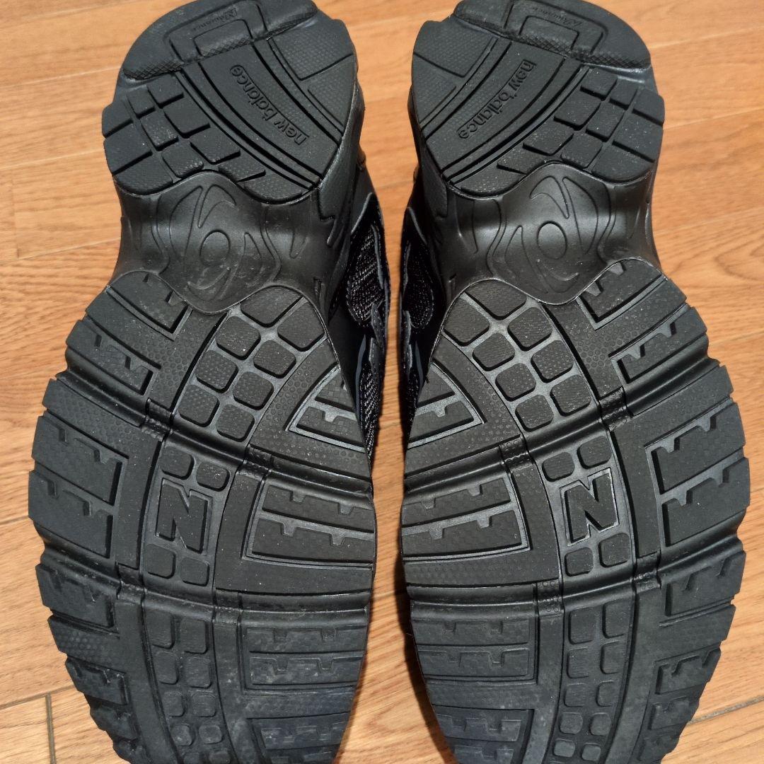 ニューバランス ML725 オールブラック　26.0センチ