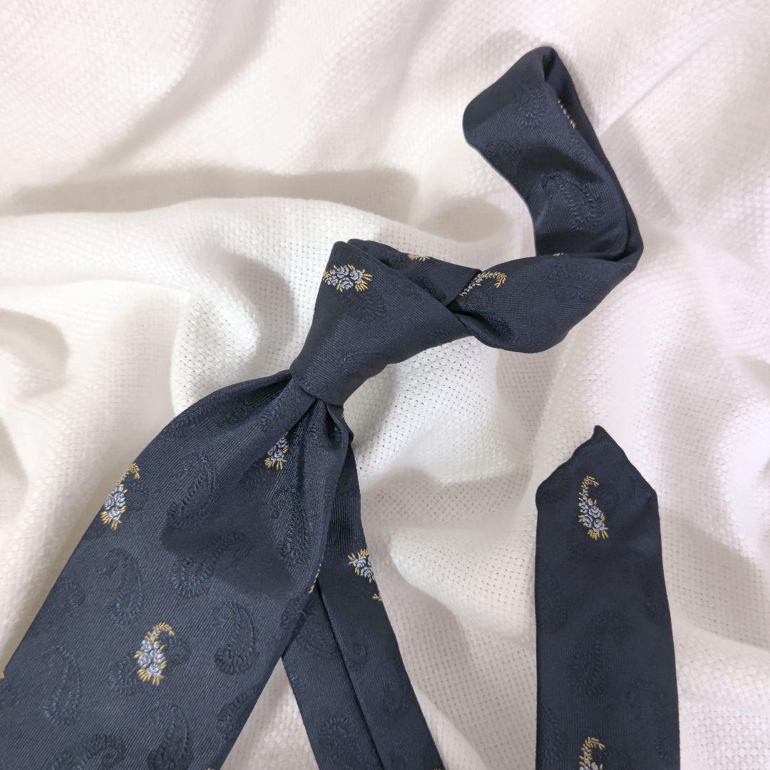 タイユアタイTIE YOUR TIEスフォデラートペイズリービジネスネクタイ紺