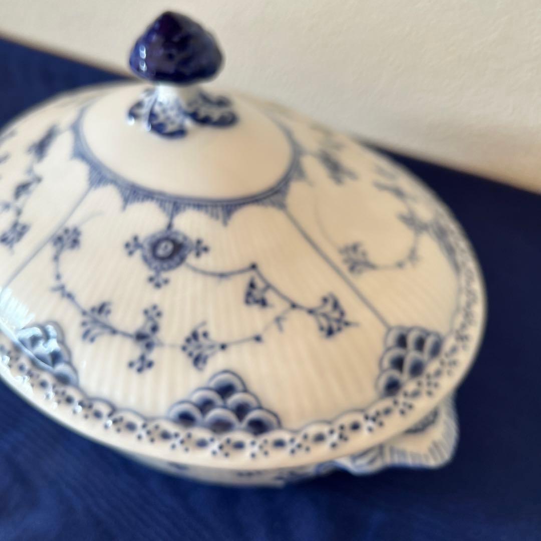 ロイヤルコペンハーゲン⭐︎ブルーブルーテッドハーフレース蓋付きスープチューリーン