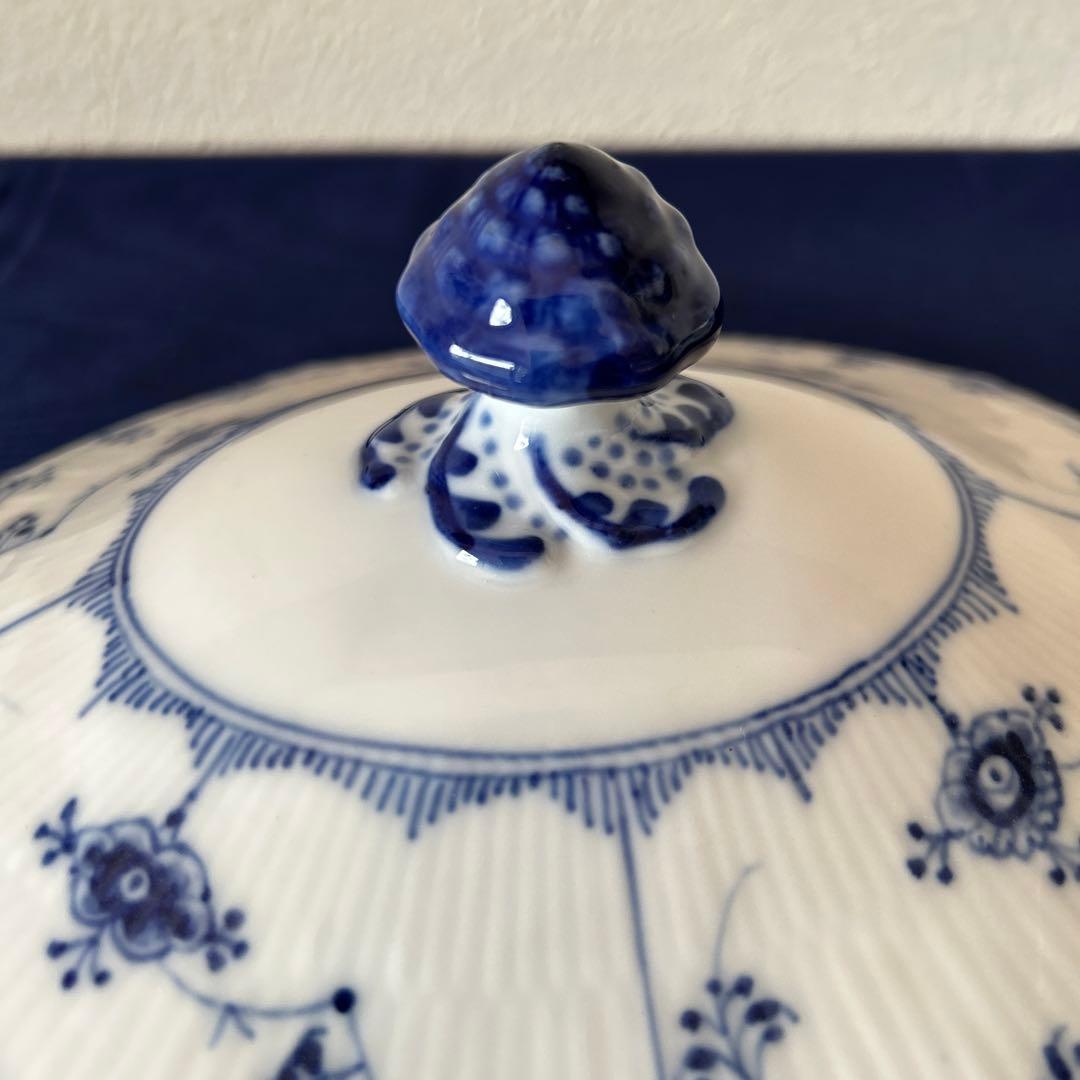 ロイヤルコペンハーゲン⭐︎ブルーブルーテッドハーフレース蓋付きスープチューリーン