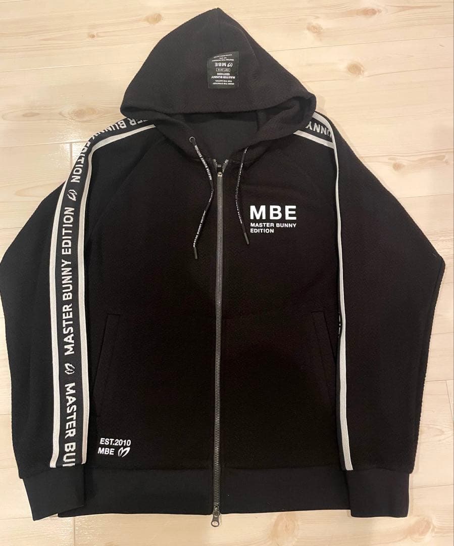 3日まで限定最終値下げ！マスターバニー　ヘリンボン　パーカー
