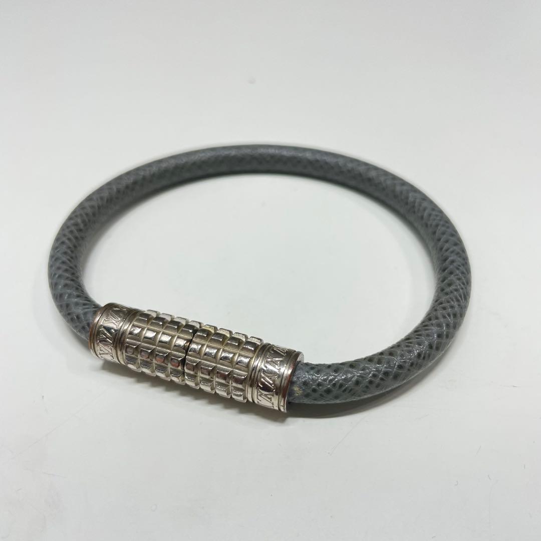 K*h様 LOUIS VUITTON ブレスレット ディジット　シルバー装飾