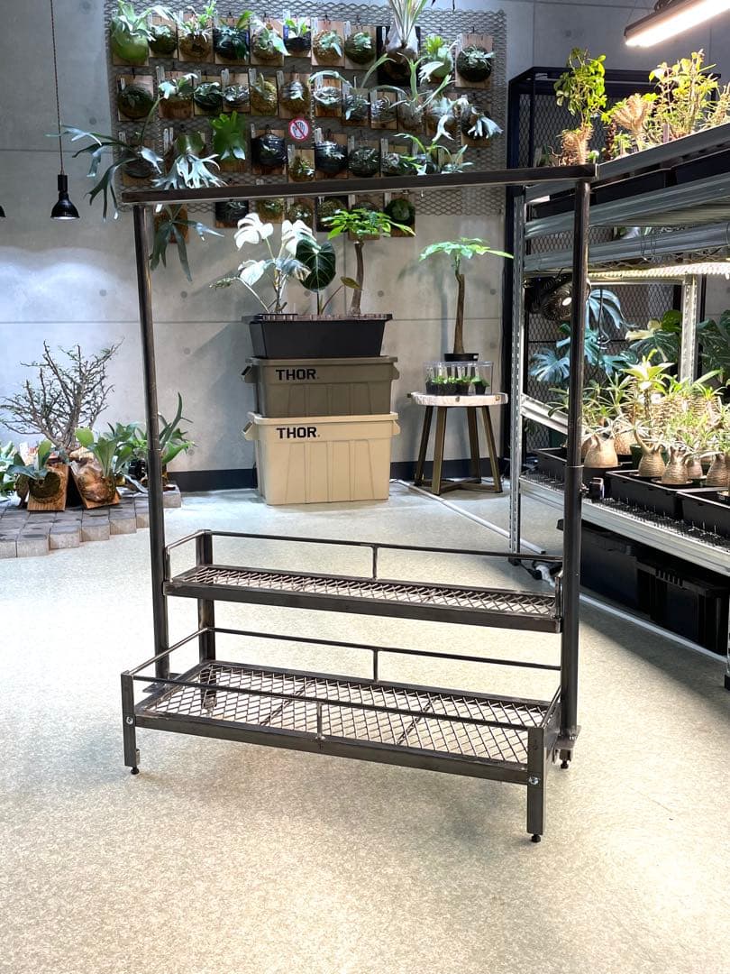 1台限定　塗装前完成品　アイアン植物棚　ミニタイプ　2段目半サイズ