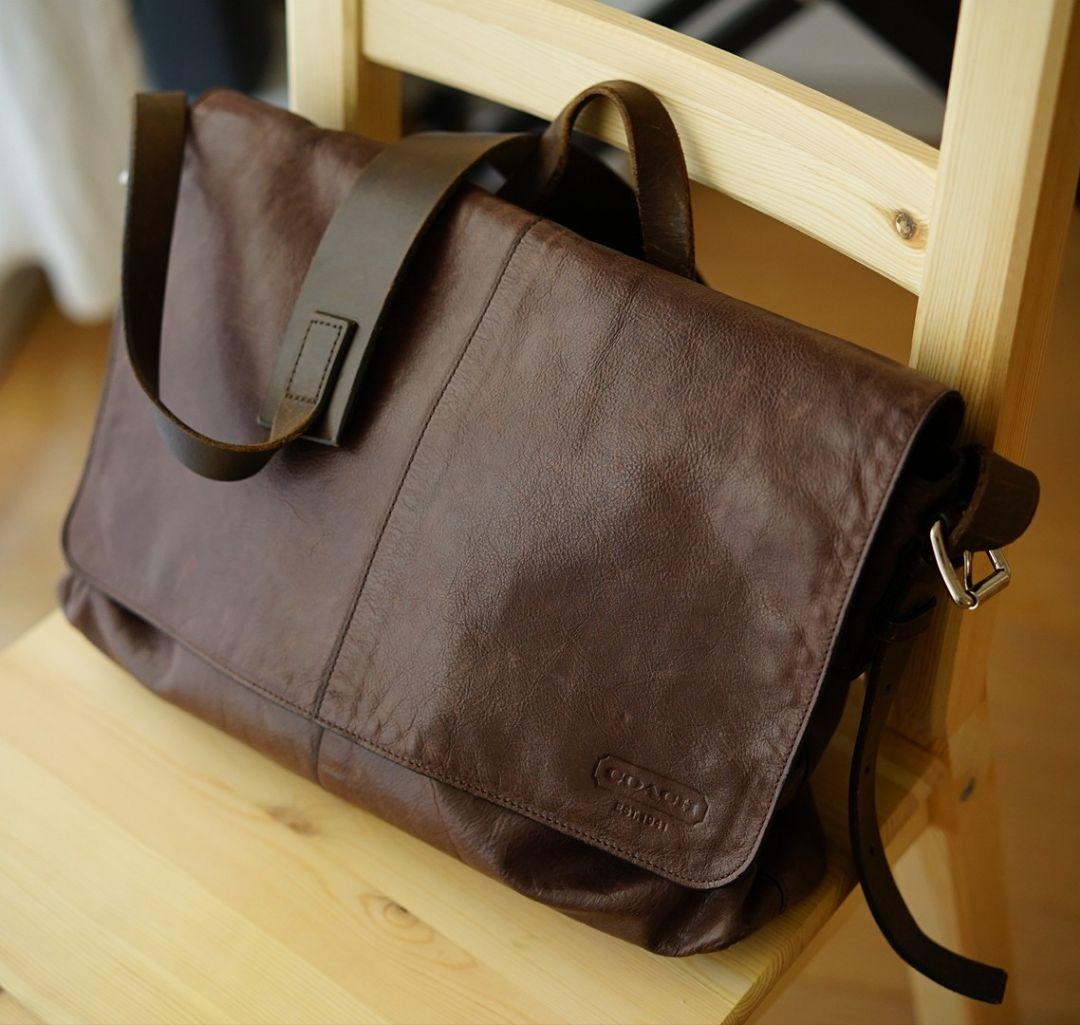 Coach コーチ レザー ビジネスメッセンジャーバッグ