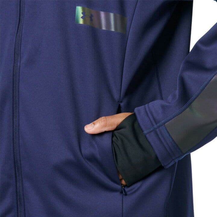 UNDER ARMOUR 2024秋冬限定モデルウインター ニット 3レイヤー