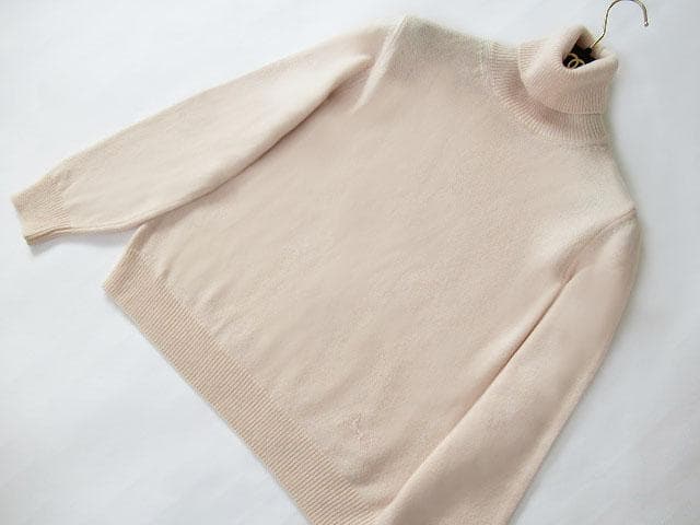 明日までの出品です 美品 CELINE　セリーヌ　カシミヤ セーター　サルキー