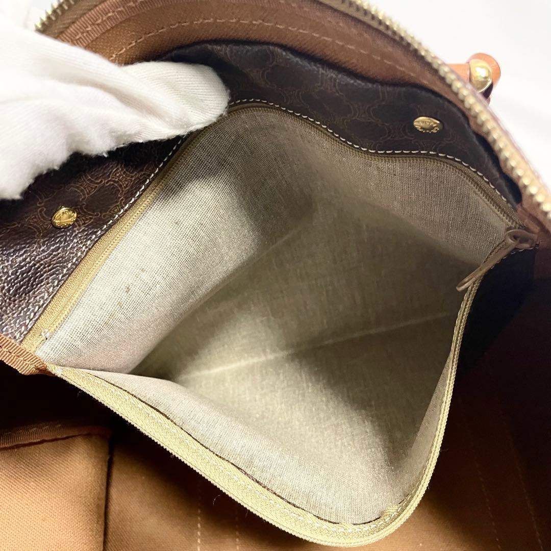 セリーヌ マカダム ボストンバッグ ブラウン カデナ チャーム 大容量 A4可