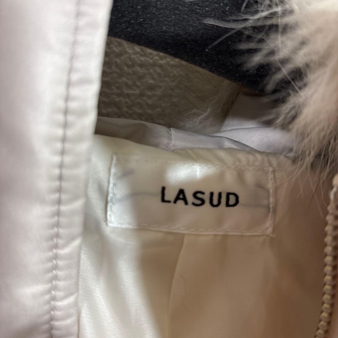 LASUD ボアコートアイボリー未使用品　サイズ9号　定価34000円タグ無し