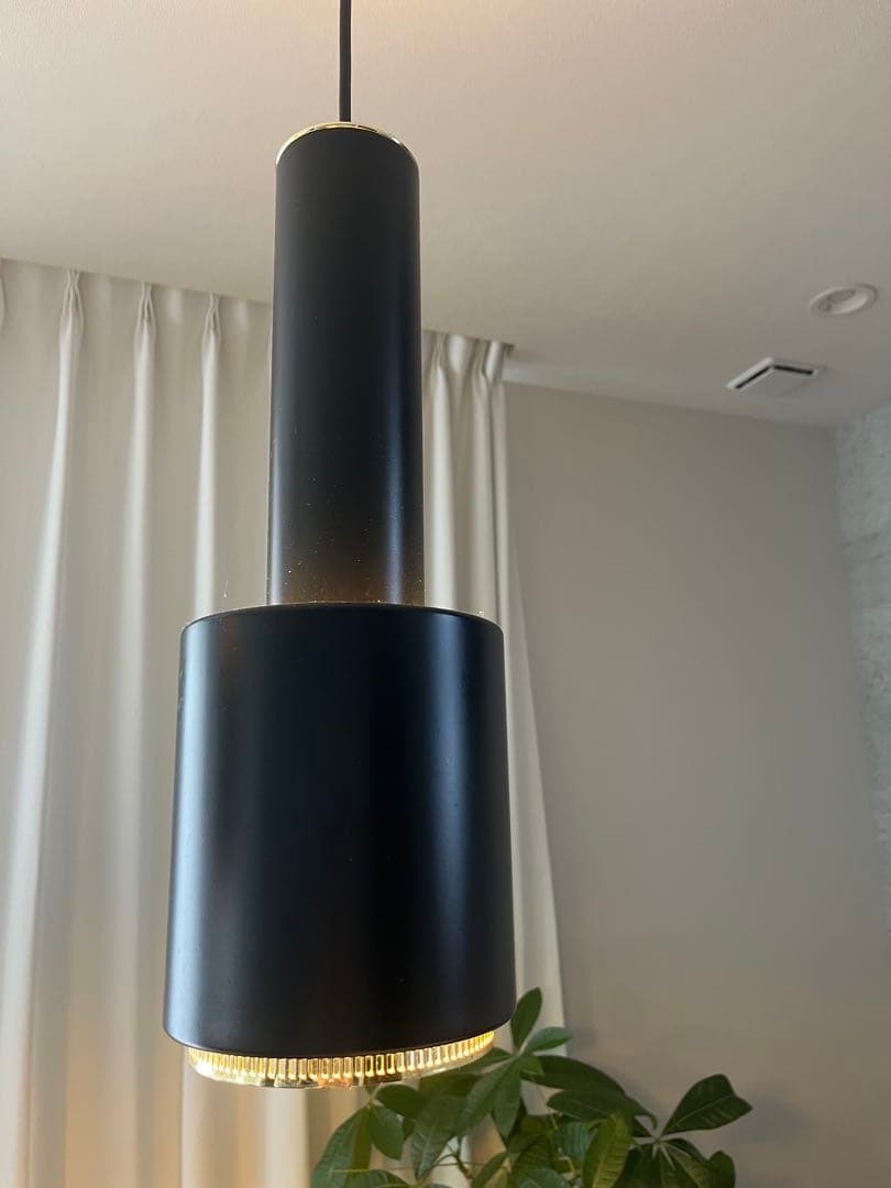 アルテック　ペンダントライト　手榴弾　照明　黒　1個　a110