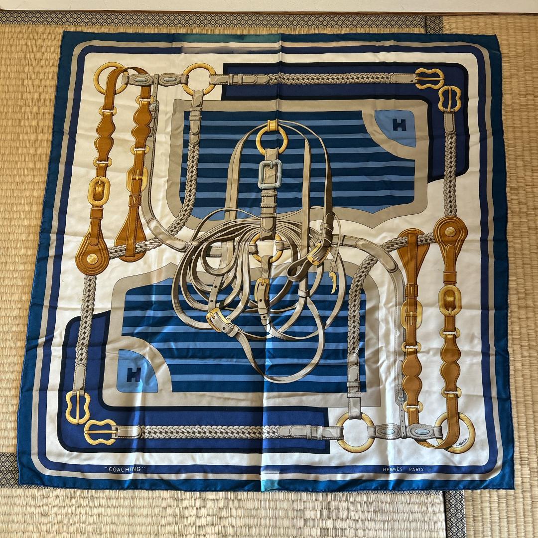 HERMES スカーフ　ベルト模様　ヴィンテージ　エルメス　シルク100％