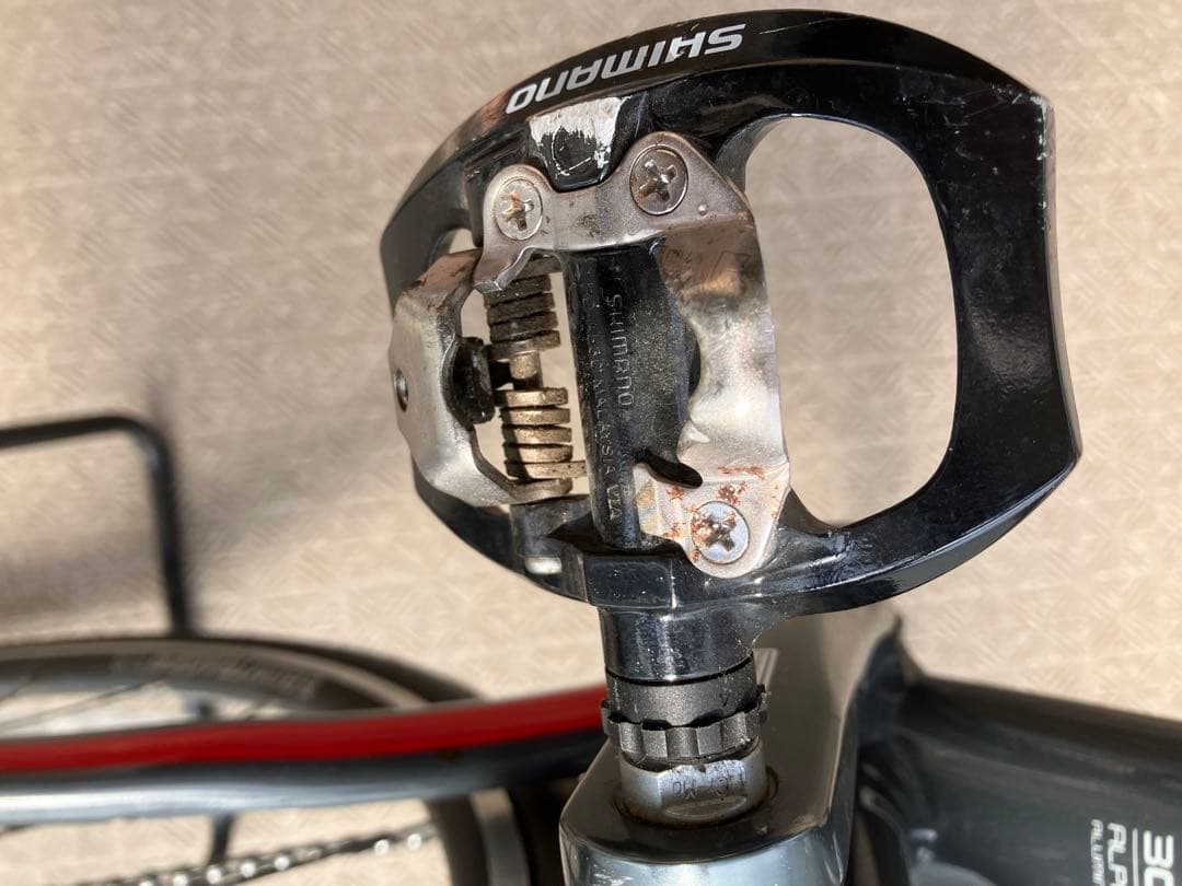 トレックEMONDA ALR4