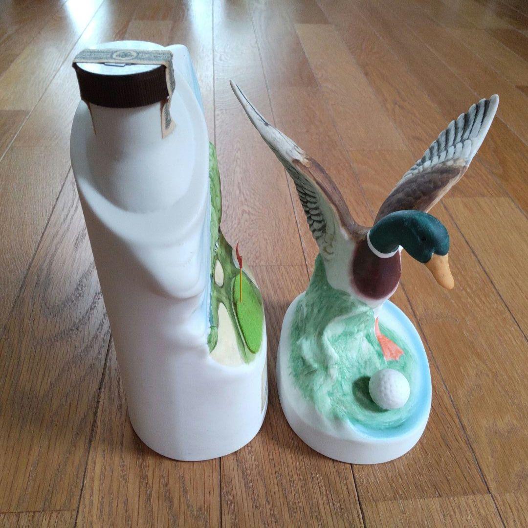 未開封　サントリー陶器製 水鳥彫刻 ウイスキーリザーブ91