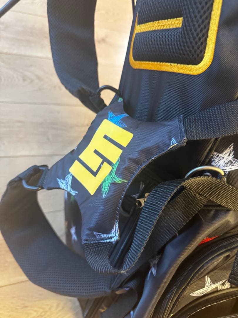 ゴルフキャディバック　ラウドマウス