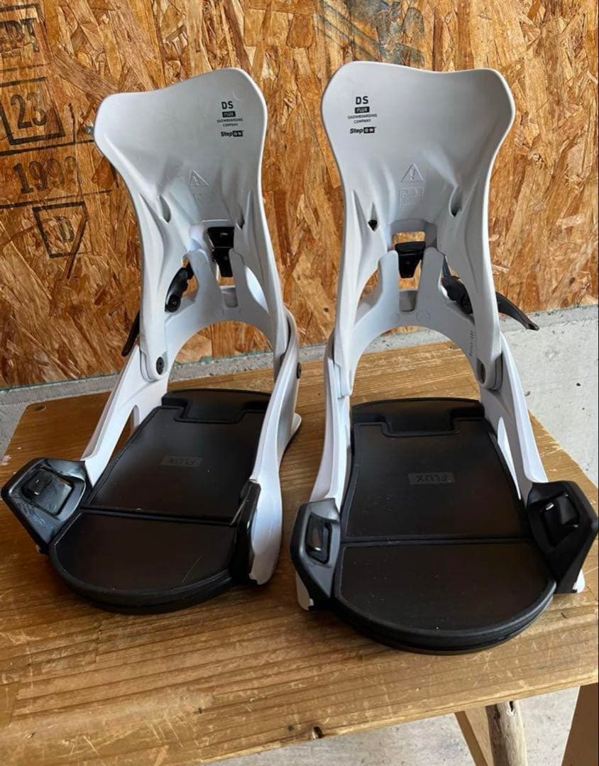 23-24Fluxフラックス✖️バートンステップオンDS STEP ON Mサイズ