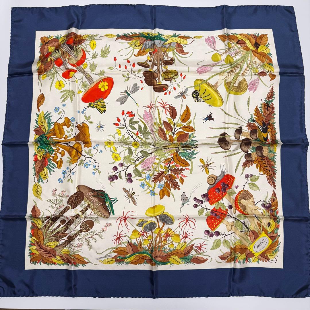 GUCCI オールドグッチ ヴィットリオ・アッコルネロ ボタニカル スカーフ