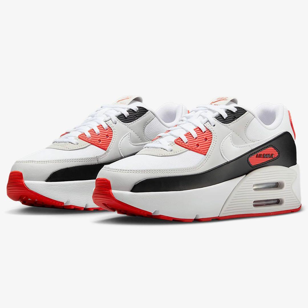 ナイキ エアマックス 90 LV8