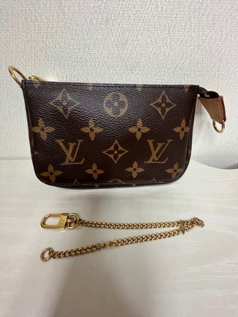 Louis Vuitton ミニ・ポシェット・アクセソワール