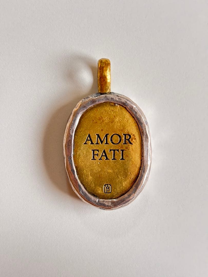 Waxing Poetic チャーム