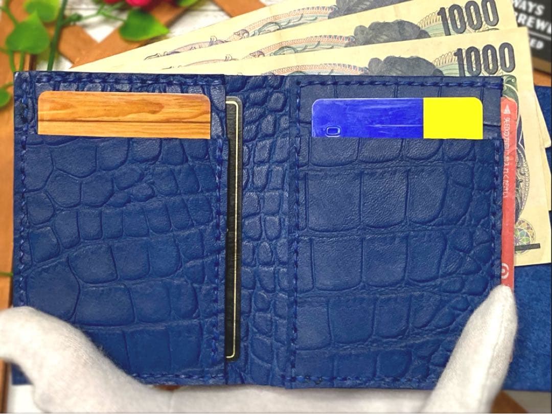 ❤【高級感×可愛い♪】大人オシャレながま口付き総本革ミニ財布♪ネイビークロコ柄