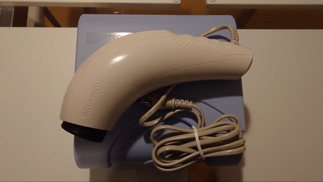 美顔器　BIOPTRON Compact Ⅲ