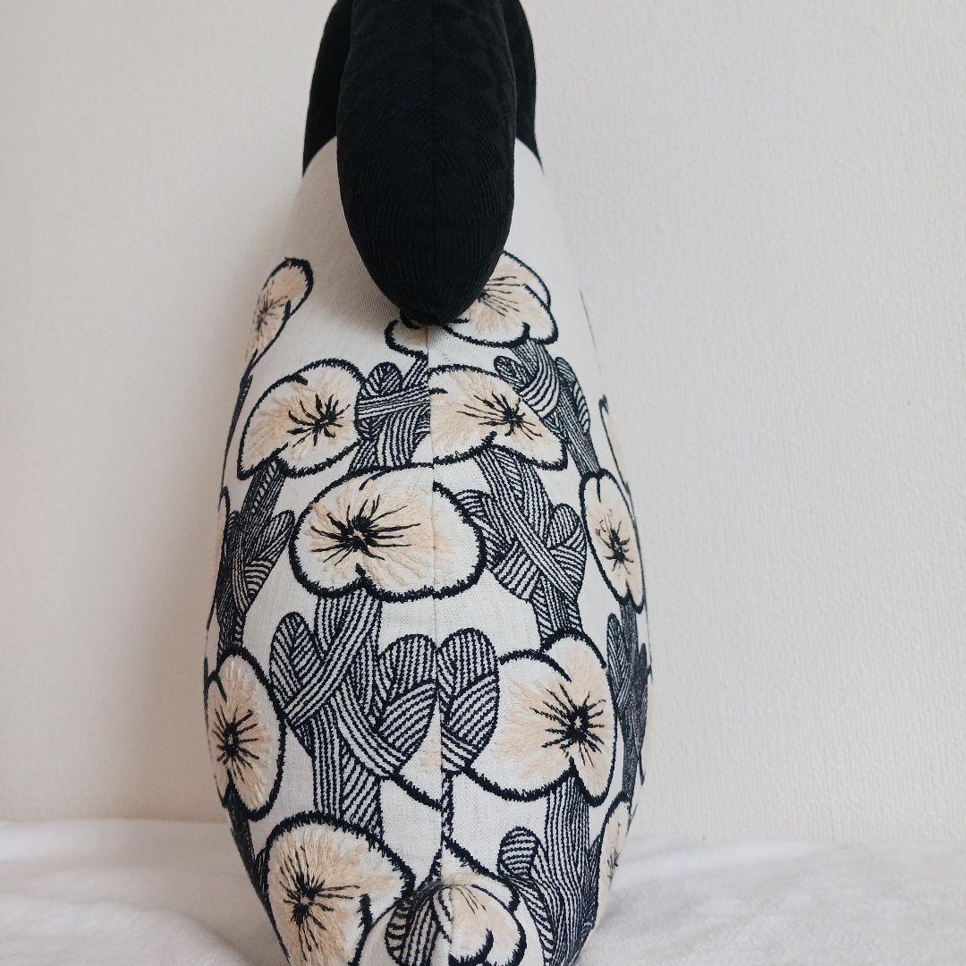 ミナペルホネン✴うさぎクッション✴ ハナカゼ✴hanakaze