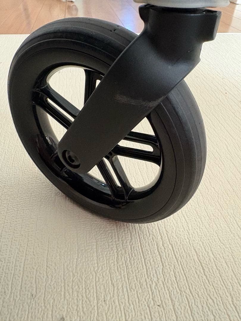 Cybex Melio Carbon 2025年モデル ブラック