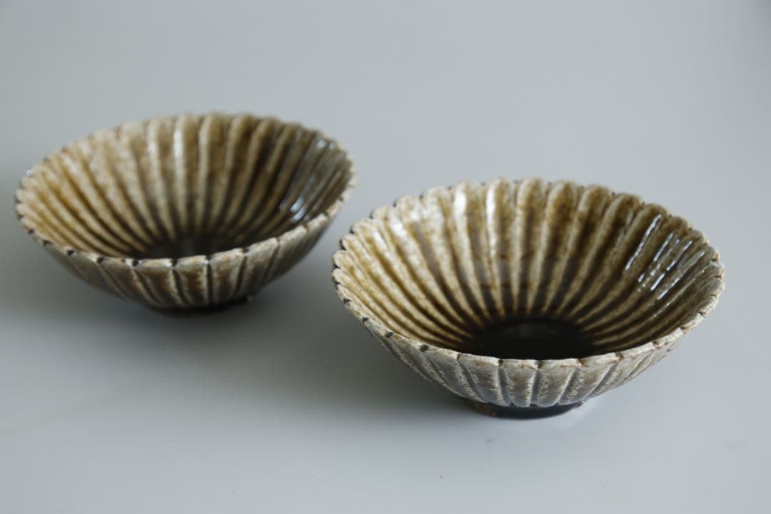 余宮隆　輪花小鉢　2個セット　カケあり