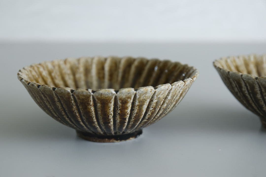 余宮隆　輪花小鉢　2個セット　カケあり