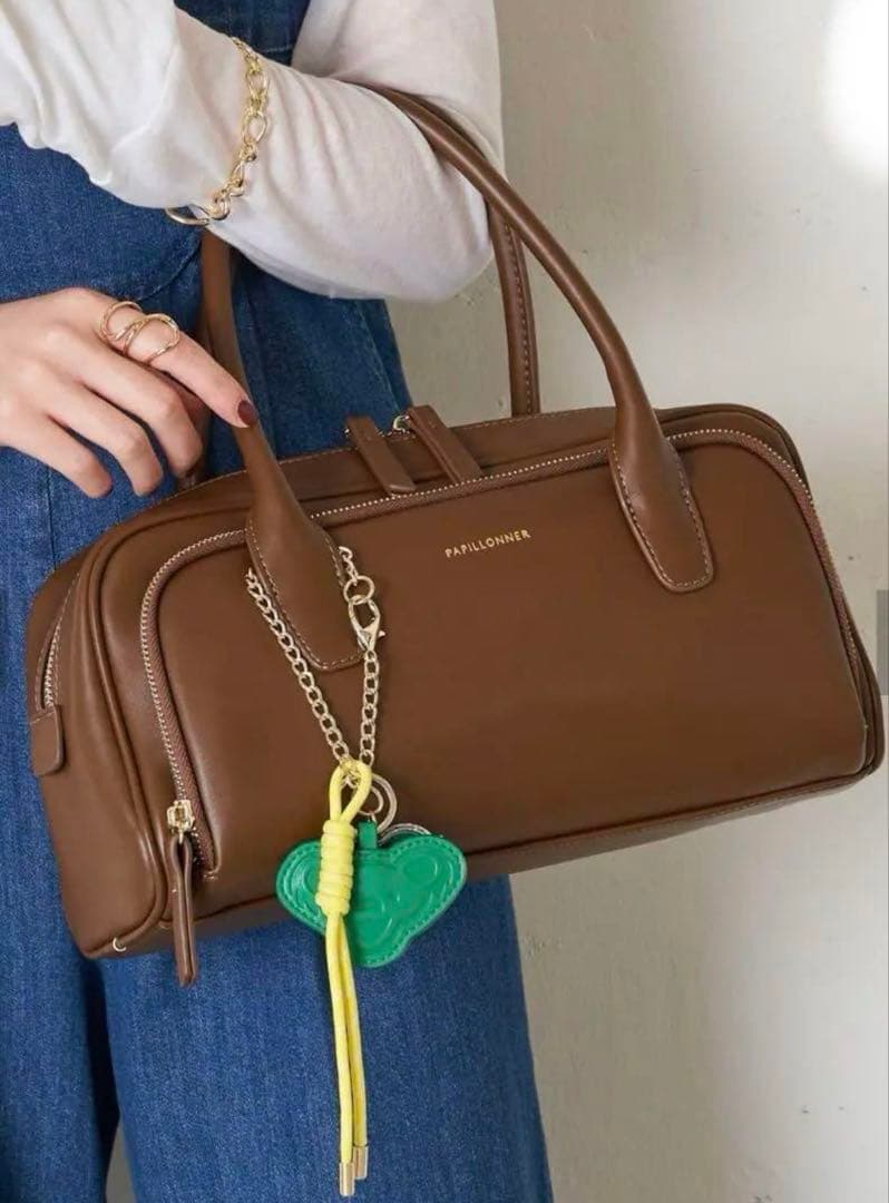 コラージュガリャルダガランテ グレイトフルチャーム付きボストンバッグ　完売