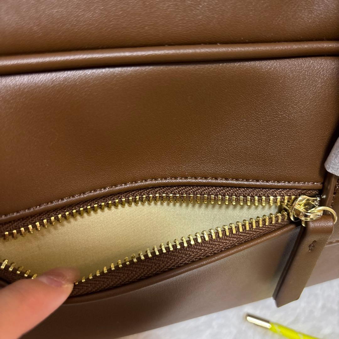 コラージュガリャルダガランテ グレイトフルチャーム付きボストンバッグ　完売