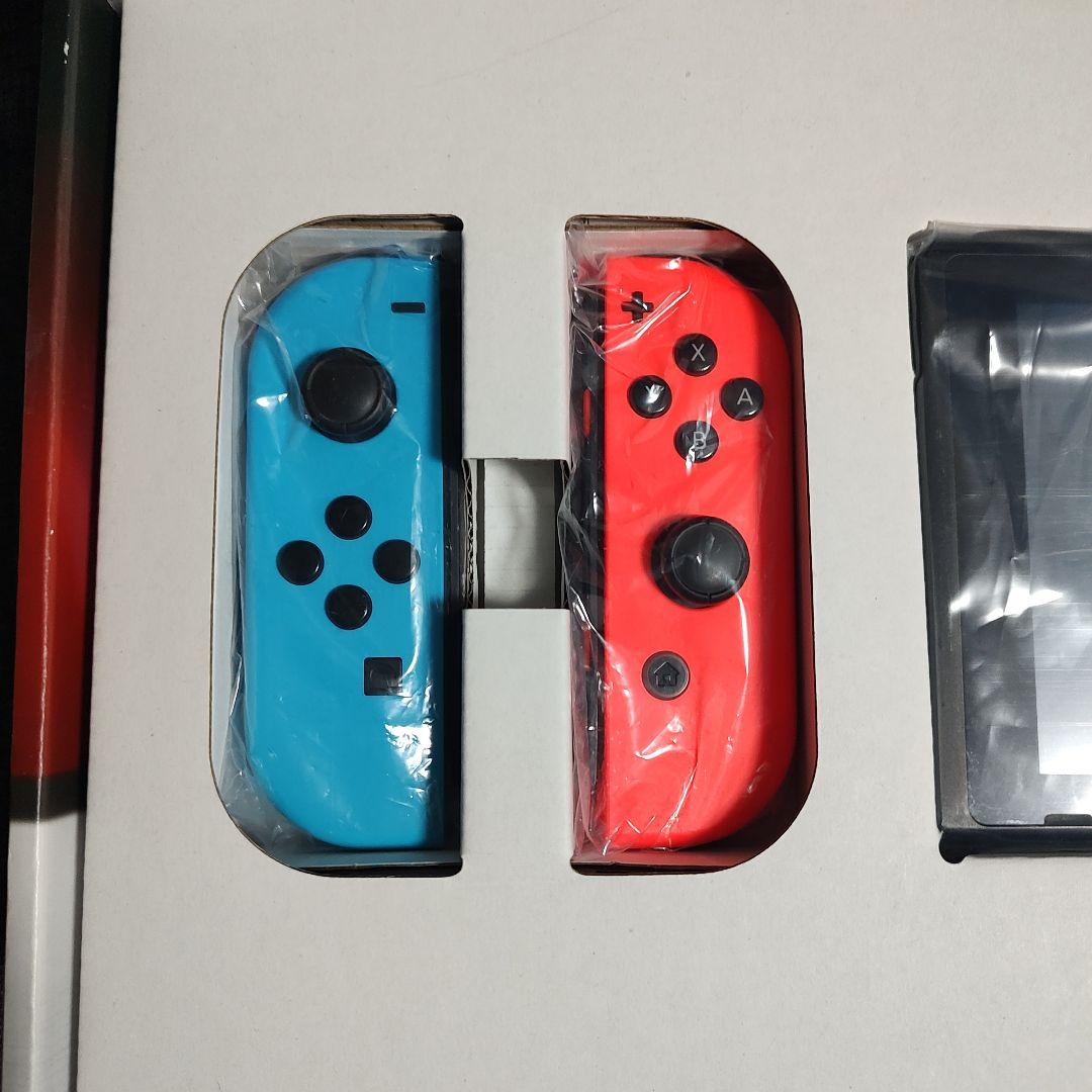 ひ*ぺ様 【箱付き・美品】初代Nintendo Switch ニンテンドー スイ