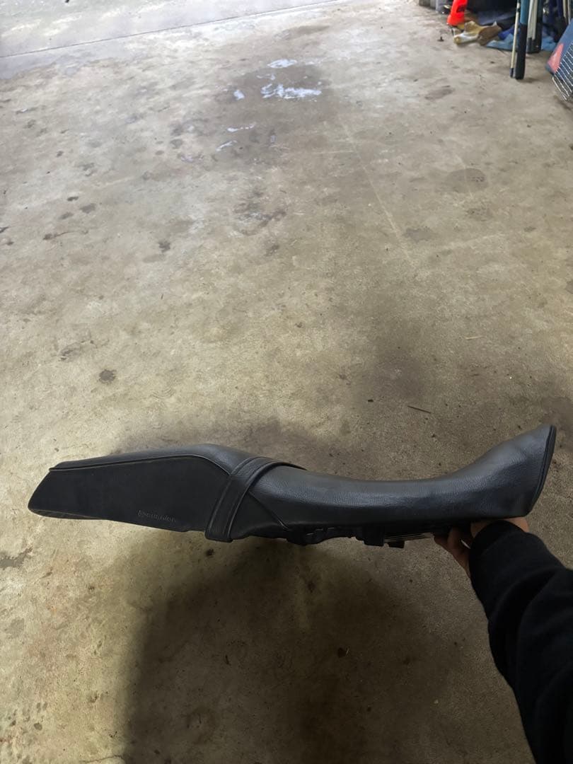 HONDA CB1100 SC65 アンコ抜きシート