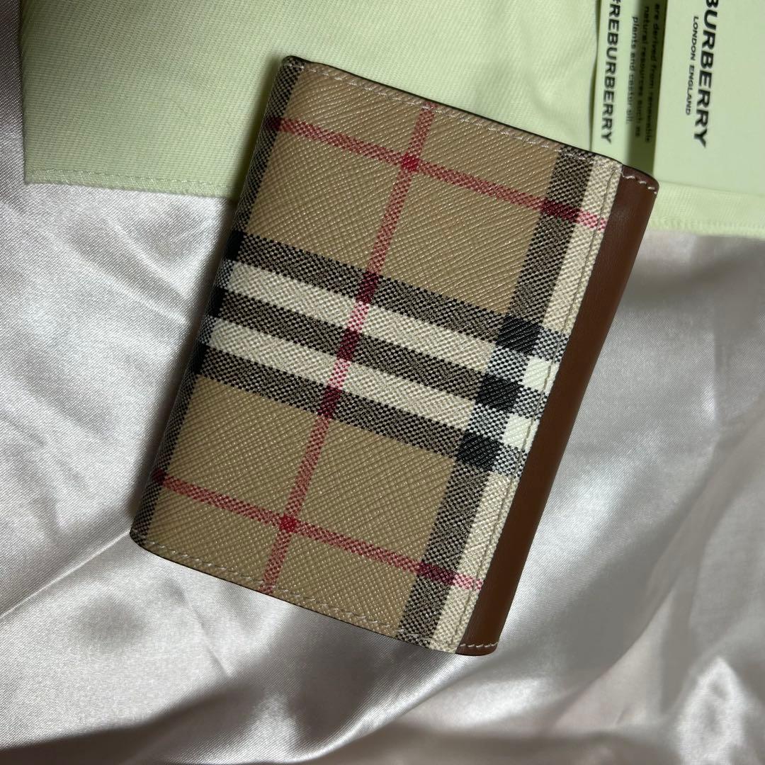 バーバリー BURBERRY 財布 ウォレット ブラウン ベージュ ほぼ未使用