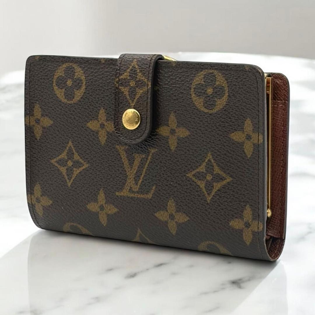 ルイヴィトン モノグラム ヴィエノワ 二つ折り財布 がま口 pvc レザー