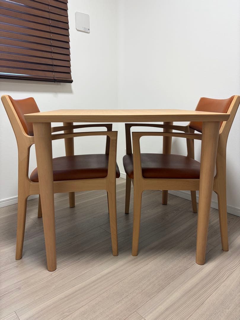 カリモク60 ダイニング3点セット（テーブル）