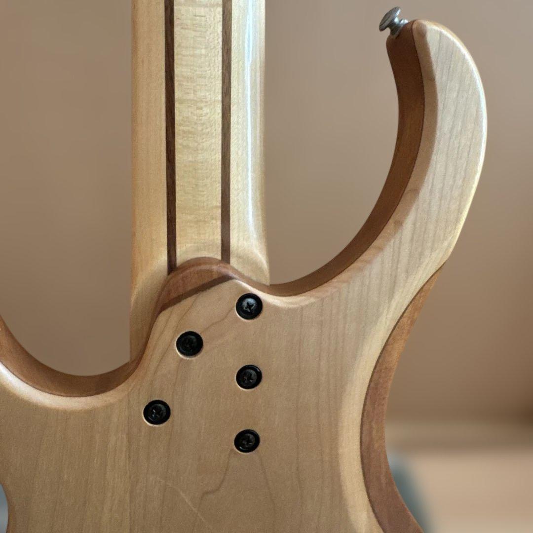 T*r様 エレキベース 6弦 ナチュラルウッド　ibanes btb556