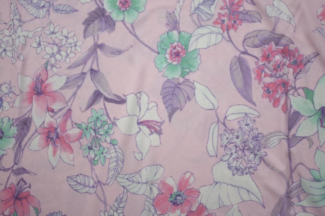 【新品】ミラショーン mila schon 女性用シルクニットパジャマ（M）