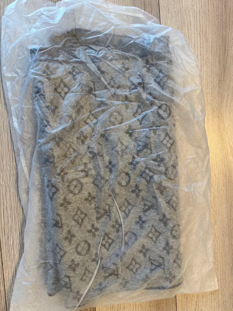 マフラー・モノグラム クラシック M70932 グリクレール