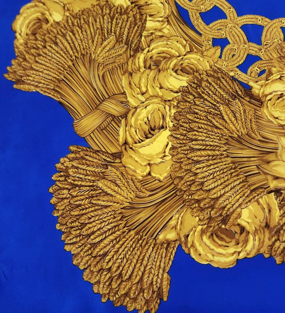 【 CHANEL 】シャネル　ヴィンテージ シルク スカーフ ココマークチェーン