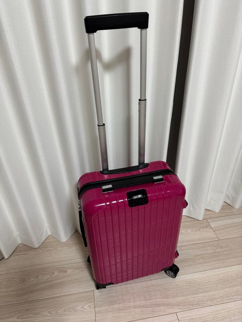 リモワ　サルサデラックス　4輪　機内持ち込み　ルビーレッド(ハワイ限定色)