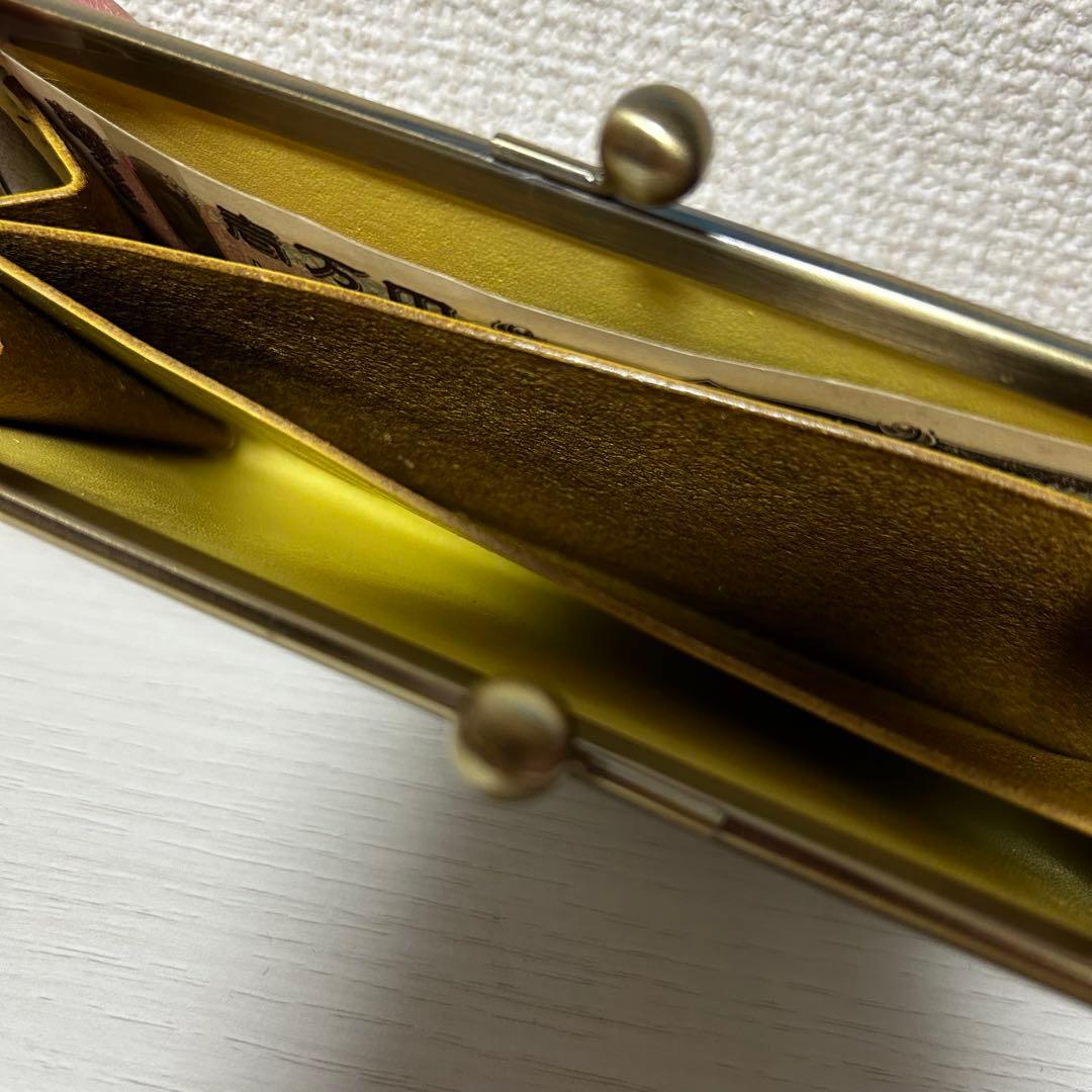 ホワイトレザー　本革　がま口　長財布　お札入れ