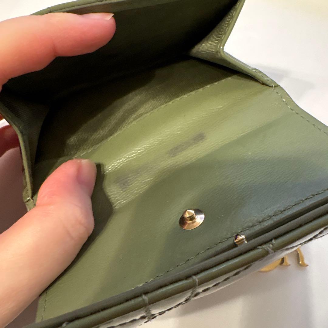 ディオール　Dior グリーン カーキ　三つ折り財布 緑　カナージュ
